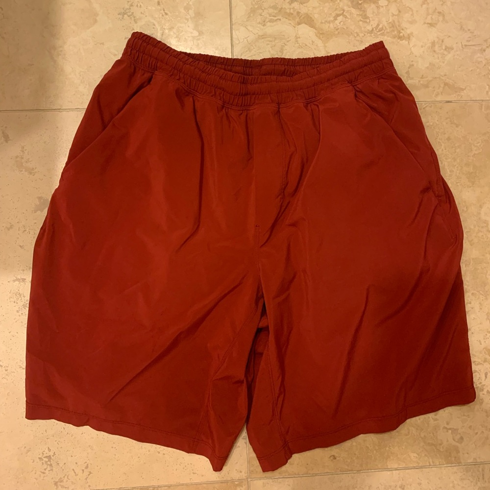 LULULEMON men’s shorts - red